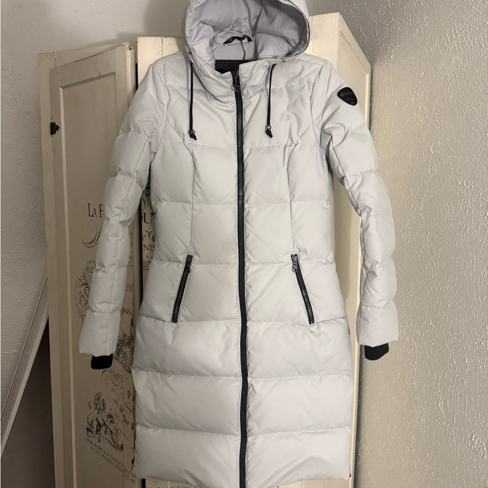 Very Gently Preowned Pajar Jaydee Puffer Coat